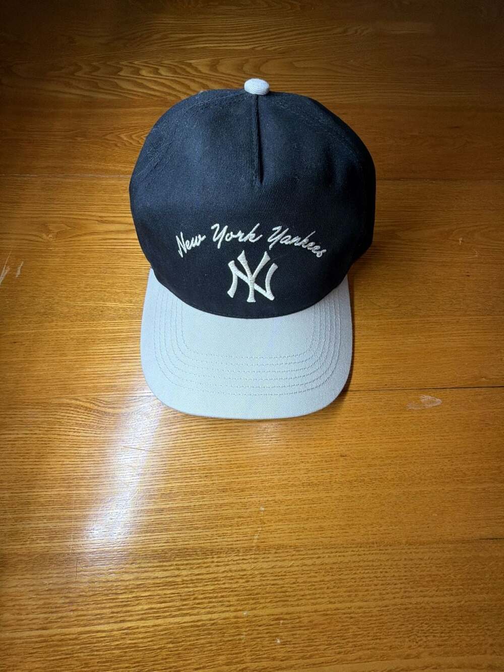 47 Brand New York Yankees Hitch Adjustable Hat OSFA Black Gray